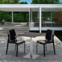Czarny kwadratowy stolik 60x60 cm ze srebrna podstawa i z 2 krzesłami Ice Pistachio Cechy