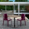 Kwadratowy stolik w kolorze drewna 70x70 cm z 2 kolorowymi krzesłami Ice Melon Cechy