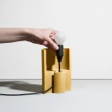 Ręcznie wykonana lampa stołowa nowoczesny minimalistyczny design Esse Koszt