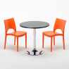 Czarny okrągły stolik 70x70 cm z 2 kolorowymi krzesłami Paris Cosmopolitan Model