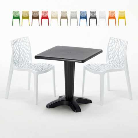 Czarny kwadratowy stolik 70x70 cm z 2 kolorowymi krzesłami Gruvyer Aia