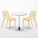 Biały okrągły stolik 70x70 cm z 2 kolorowymi krzesłami Gelateria Long Island Środki