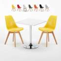 Biały kwadratowy stolik 70x70 cm z 2 kolorowymi krzesłami Nordica Cocktail Promocja