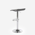 Krzesło obrotowe Clayton o nowoczesnym minimalistycznym designie i chromowanej metalowej konstrukcji. Cechy