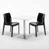 Biały kwadratowy stolik 60x60 cm z 2 kolorowymi krzesłami Ice Hazelnut 
