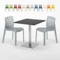 Czarny kwadratowy stolik 70x70 cm z 2 kolorowymi krzesłami Gruvyer Rum Raisin Promocja