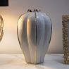 Biały ceramiczny wazon do kwiatów z złotymi detalami Potter Sprzedaż