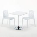 Bialy kwadratowy stolik 70x70 cm ze stalową podstawą i 2 kolorowymi krzesłami Gruvyer Cocktail 