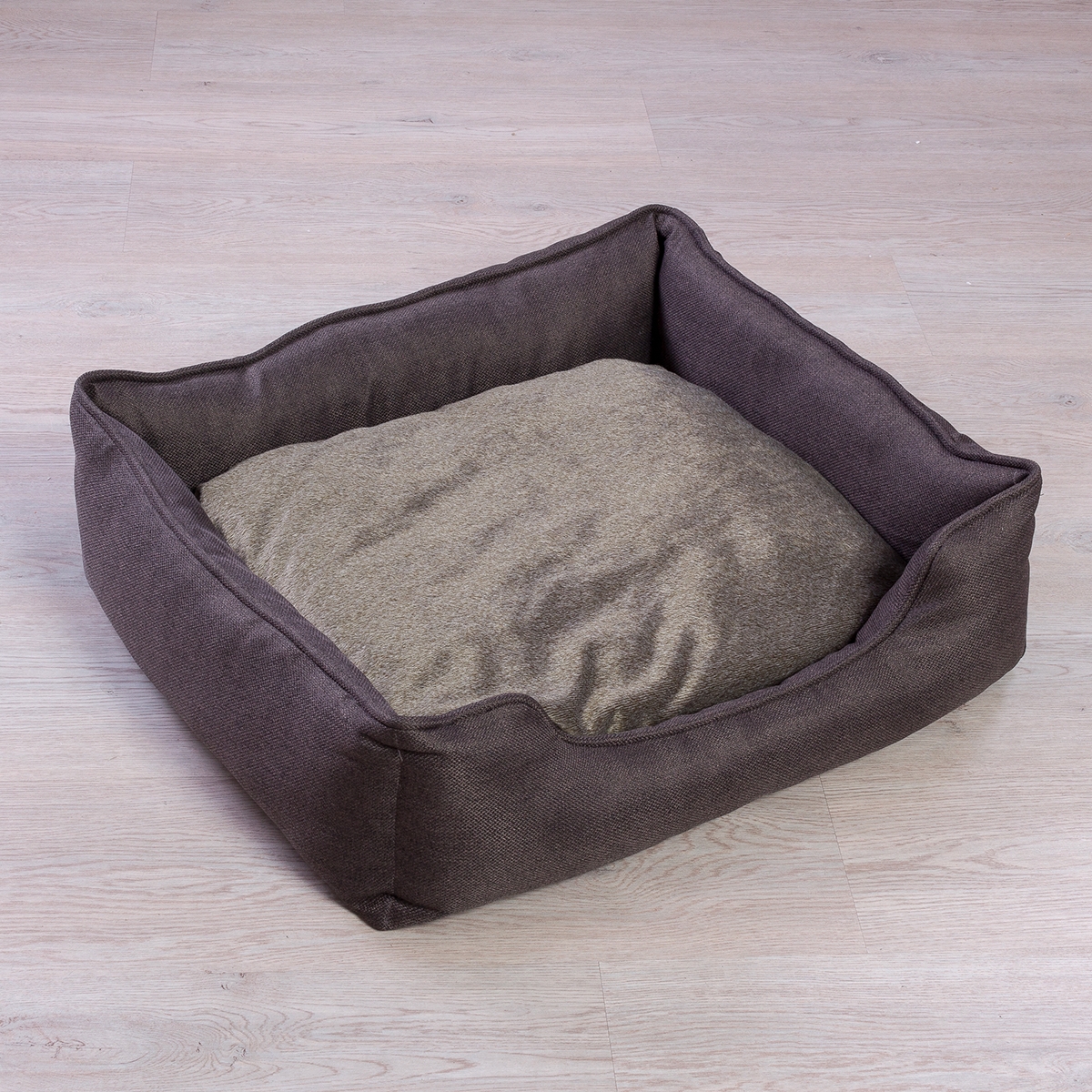 Miekka leżanka dla małych psów i kotów z poduszką 62x50cm Living Promocja Miekka leżanka dla małych psów i kotów z poduszką 62x50cm Living Promocja