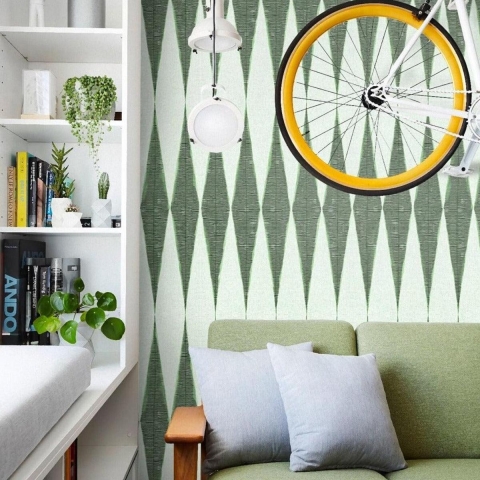 Tapeta zielona z geometrycznym wzorem vintage do salonu Chevron Promocja