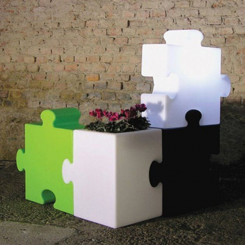 Lampa podłogowa w kształcie puzzli Puzzle Corner Promocja