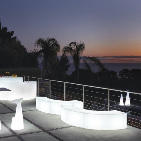 Świecący stolik kawowy nowoczesny design do ogrodu Ypsilon Slide