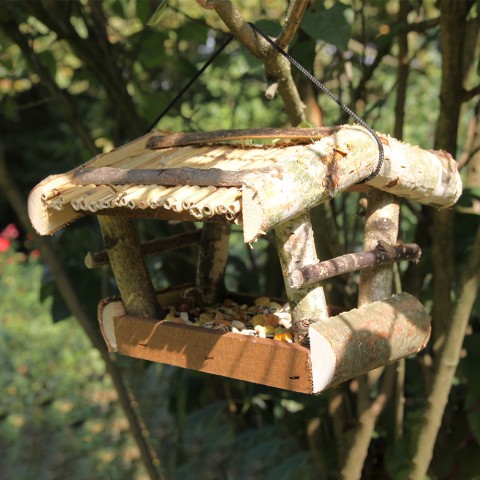 Karmnik dla dzikich ptaków z drewna na zewnątrz Natural Promocja
